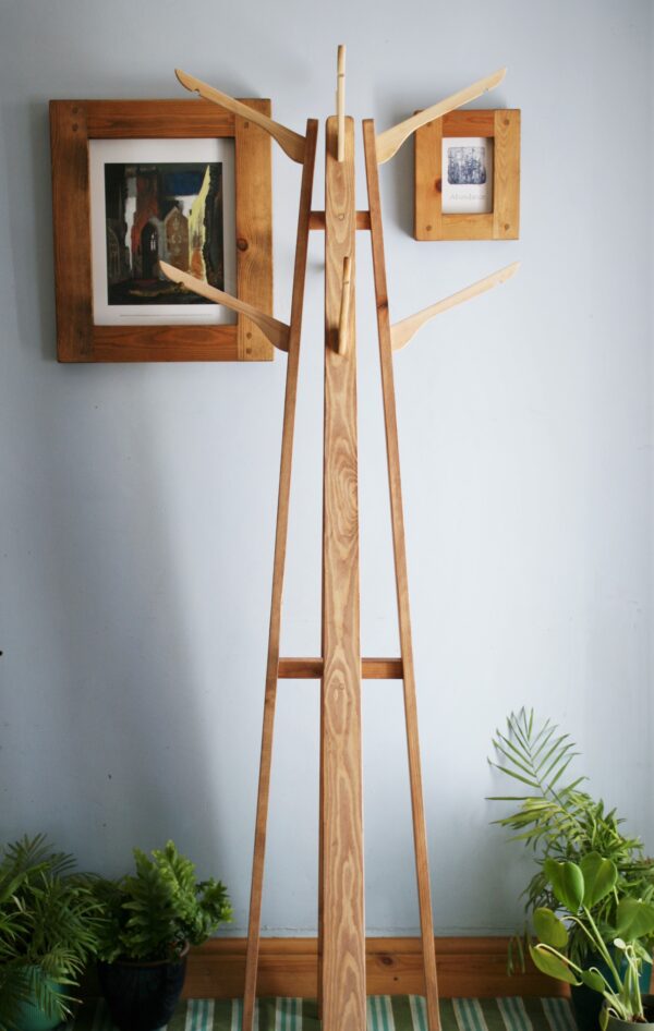 Wooden hat stand & coat rack – tall hall tree with 8 coat hanger hooks, upper view. Made in UK